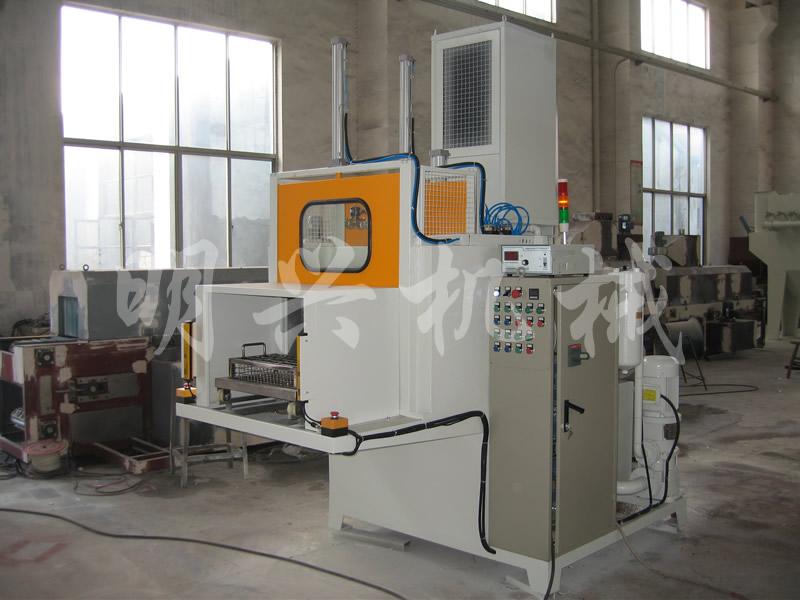 小零件超声波喷淋清洗机